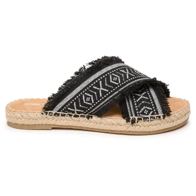 Minnetonka Women's Pepper Sandals 4 Minnetonka Women's Pepper Sandals - Image 2