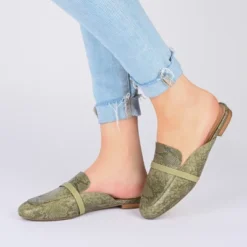 Journee Collection Womens Reneye Slip On Almond Toe Mules Flats 21 Journee Collection Womens Reneye Slip On Almond Toe Mules Flats -Noble Heels GUEST 08224440 98f0 4c33 943d 02f7a3fd7ab4