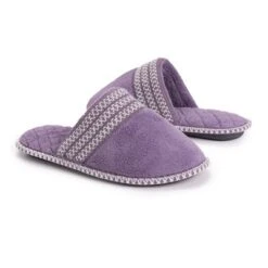 MUK LUKS Women's Cathy Scuff Slipper 22 MUK LUKS Women's Cathy Scuff Slipper -Noble Heels GUEST 223db901 2895 4c3c 94b6 ceda304726ef