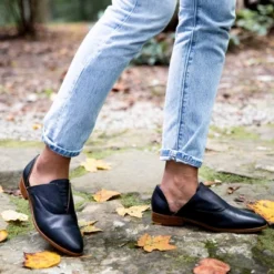 Nisolo Sustainable Women's Emma D'Orsay Oxford -Noble Heels GUEST 22cce0d3 330d 4dd2 b606 6acd184e4fa0