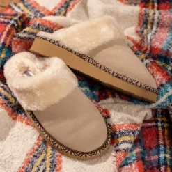 Minnetonka Women's Cerise Slide Slipper 14 Minnetonka Women's Cerise Slide Slipper -Noble Heels GUEST 3d35dcd5 d3b1 4fe4 a1d2 35b2bb2b482b