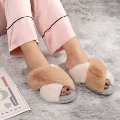 RockDove Women's Adeline Cross-Band Faux Fur Slide Slipper 15 RockDove Women's Adeline Cross-Band Faux Fur Slide Slipper -Noble Heels GUEST 4778f6ec 83bf 4958 8581 4b34f4660dd3