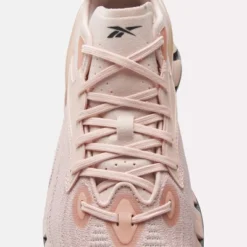 Reebok Zig Kinetica 3 Shoes -Noble Heels GUEST 4d36e749 bd16 421f 97aa 0b3ab5d50b20