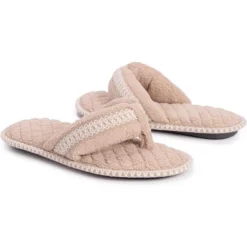 MUK LUKS Women's Darlene Thong Slipper -Noble Heels GUEST 65c095dc e884 41b2 9c36 30f9c7fb2b60