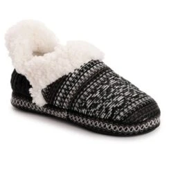 MUK LUKS Women's Magdalena Slipper -Noble Heels GUEST 950181ba 4f85 4384 aa4d ad2952d742fc
