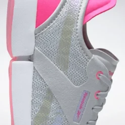 Reebok DailyFit DMX 2.0 Womens Sneakers -Noble Heels GUEST 9fd84f2c 9dbf 4e6d 8ee0 e8b151ae05ae