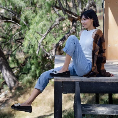 Bearpaw Women's Paris Slippers 9 Bearpaw Women's Paris Slippers - Image 7